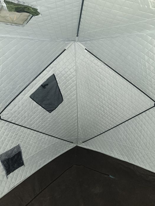 Палатка для рыбалки и отдыха