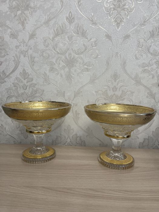 Конфетница золотистая