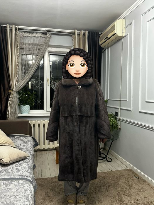 Зимние одежды, шубы, куртки