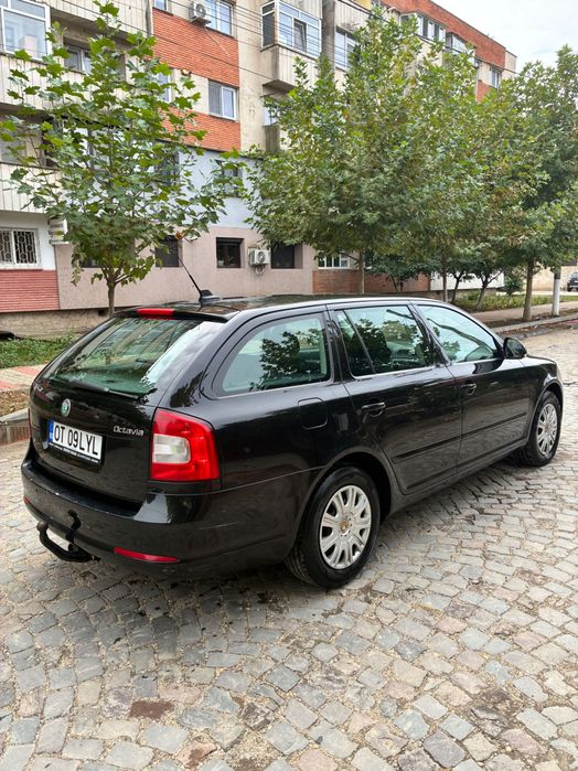 SKODA Octavia 2009 — imagine 5