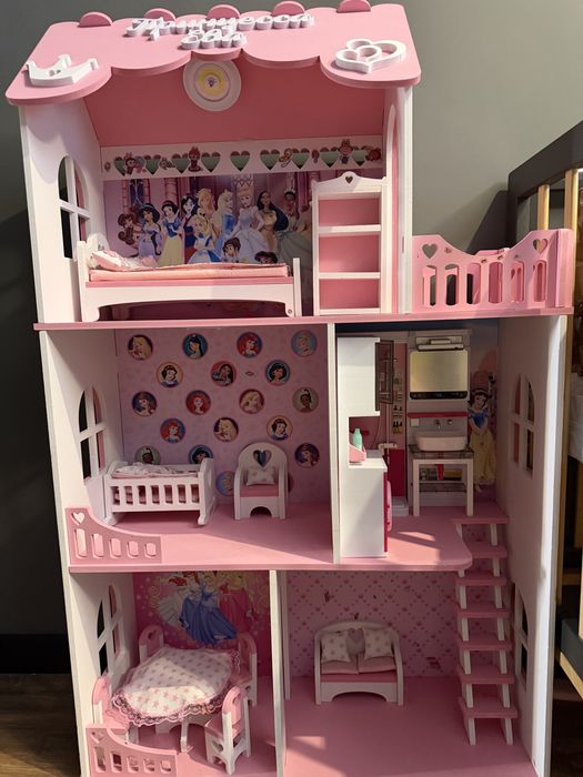 Кукольный дом для барби