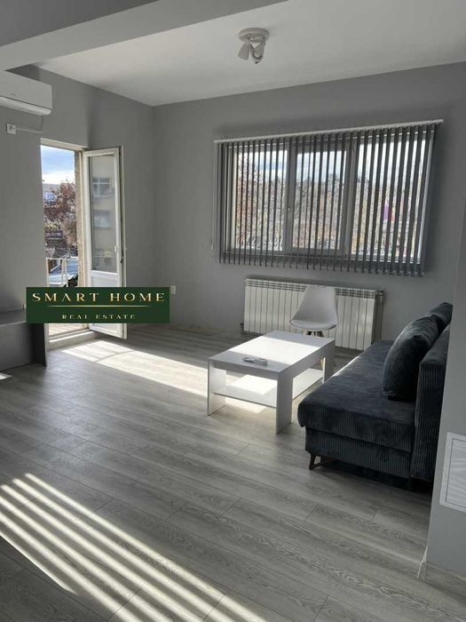 Дава се под наем Офис в Велико Търново, Център - 26 кв.м за 200 € - Снимка #1