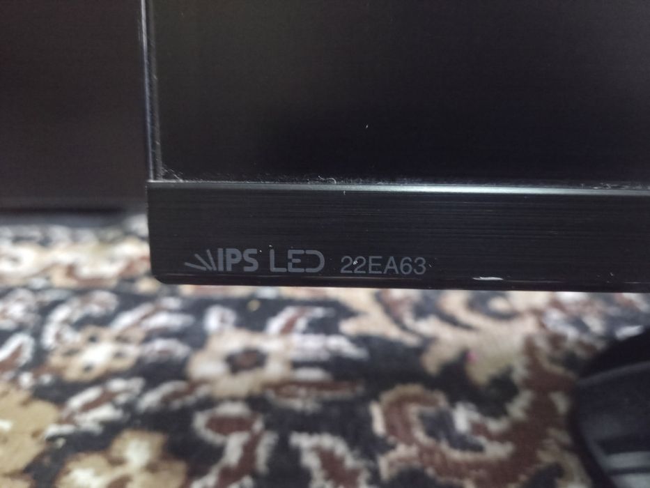 Монитор LG Led 22 дюймов