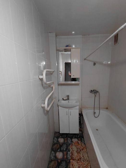 Продам 2 комнатную квартиру