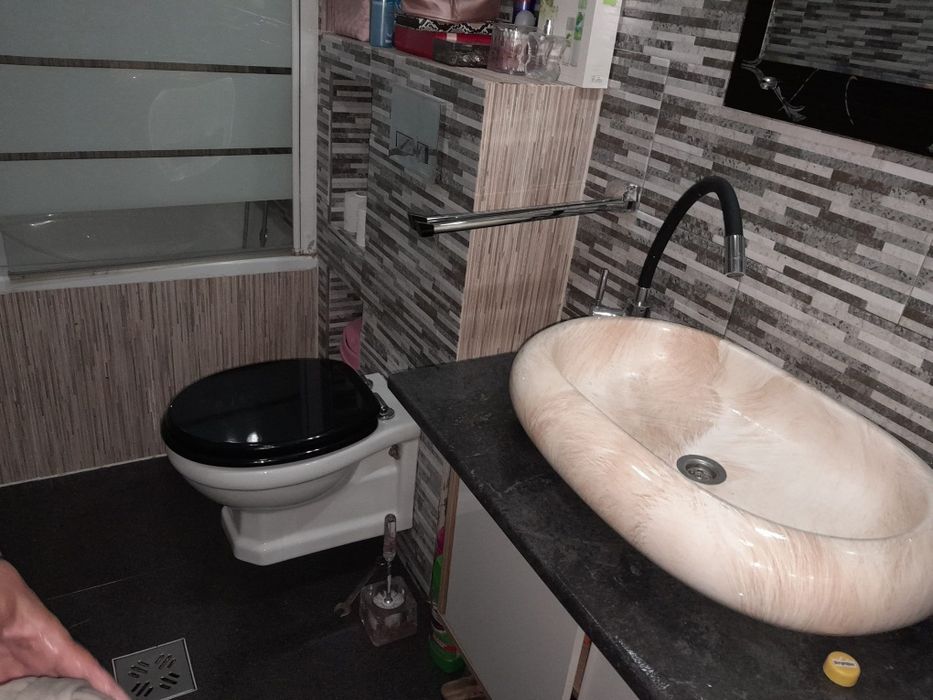 Vând casă  ciocarlia de jos