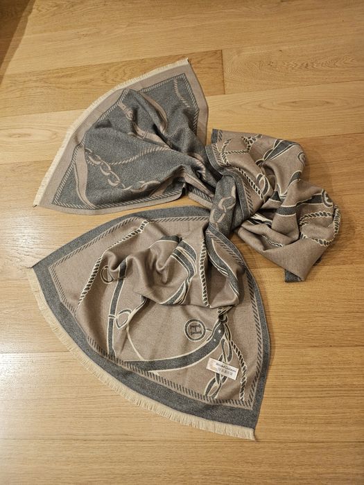 HERMES шал -наметка кашмир