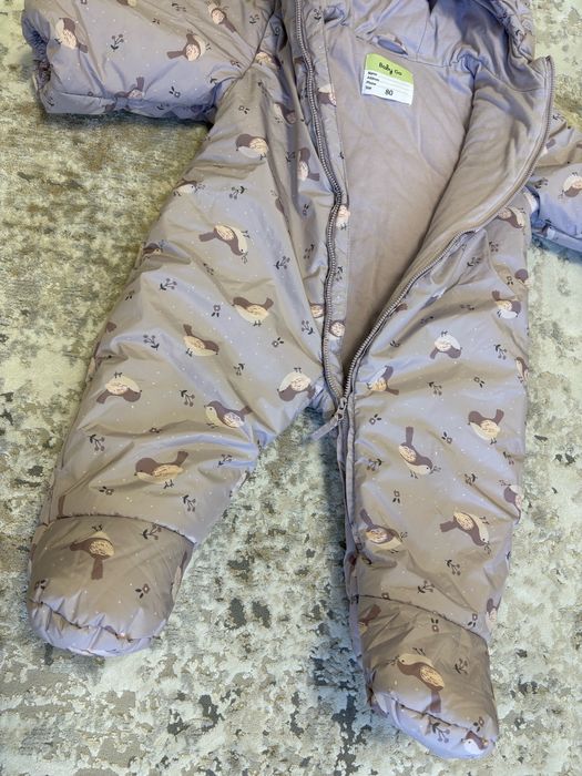 Продам комбинезон для девочки