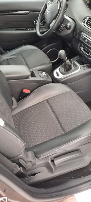 Vind  Renault Scenic 3 2012 ful