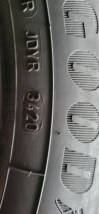 2 anvelope 215 55 17 goodyear de vara 2020 7mm