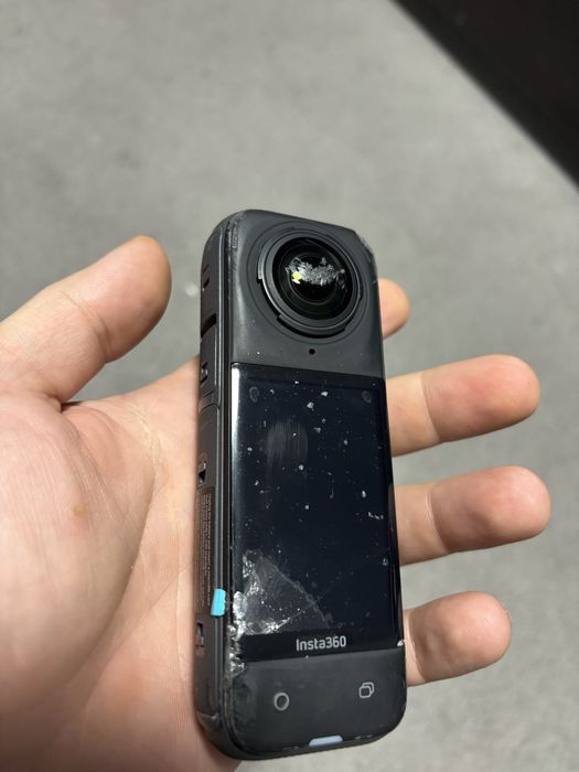 Camera filmare Insta 360 x4