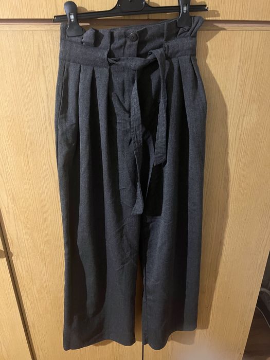 Лотове от панталон и къса блузка zara ,hm