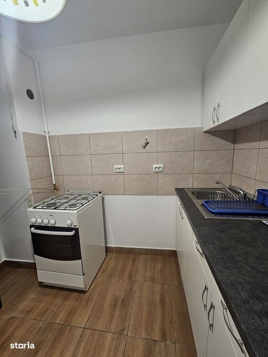 Apartament 2 camere, 65 mp utili, renovat, Centru!