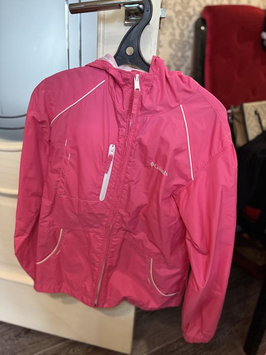 Женская куртка 42 р