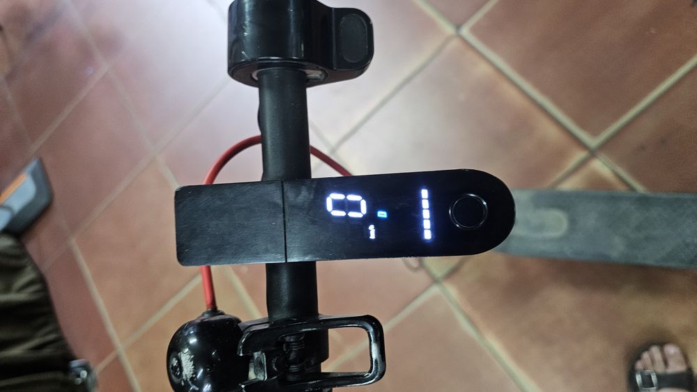 Mi Pro самокат продам