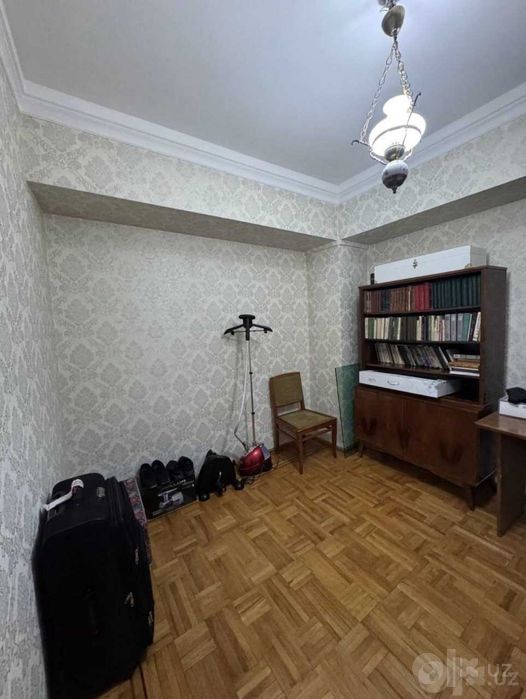 ;Юнусабад‼️3ком квартира 71м2 Массив Киёт Монумент Мужество Галерейка