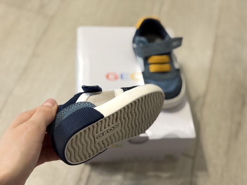 Incaltaminte copii adidasi geox numar 20