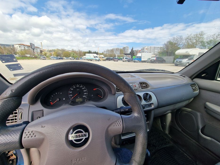 Nissan Micra 1.0 60 k.c Газ инжекцион икономична