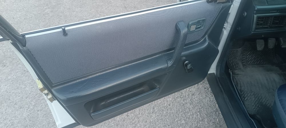 Продам Ауди 100 с3 Авант в кузове универсал.
