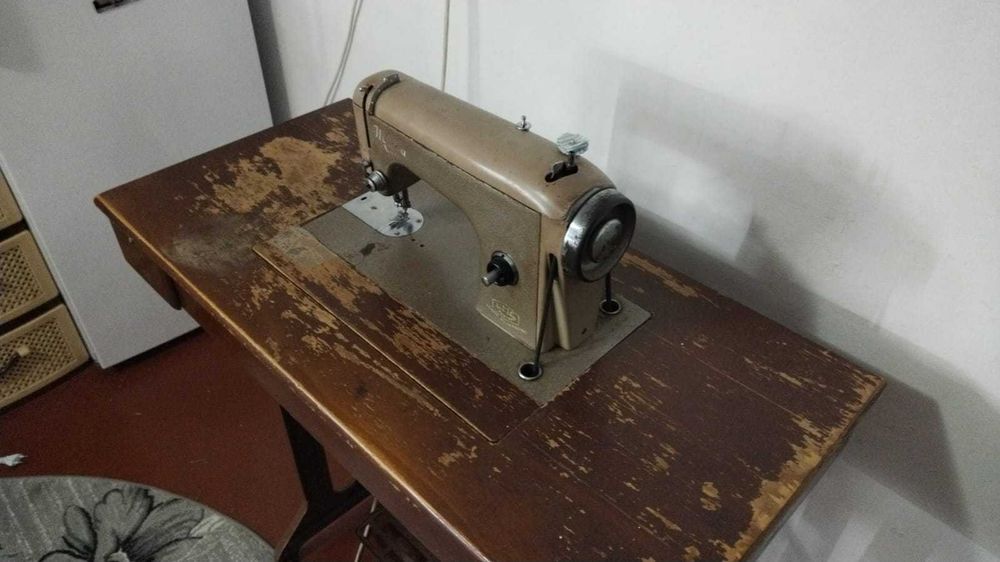 Mașină de cusut Ileana, stare bună de funcționare