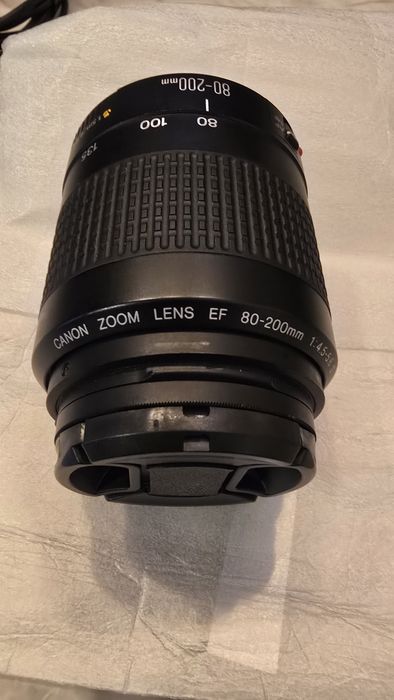 Obiectiv Canon EF 80-200: 1:4.5-5.6