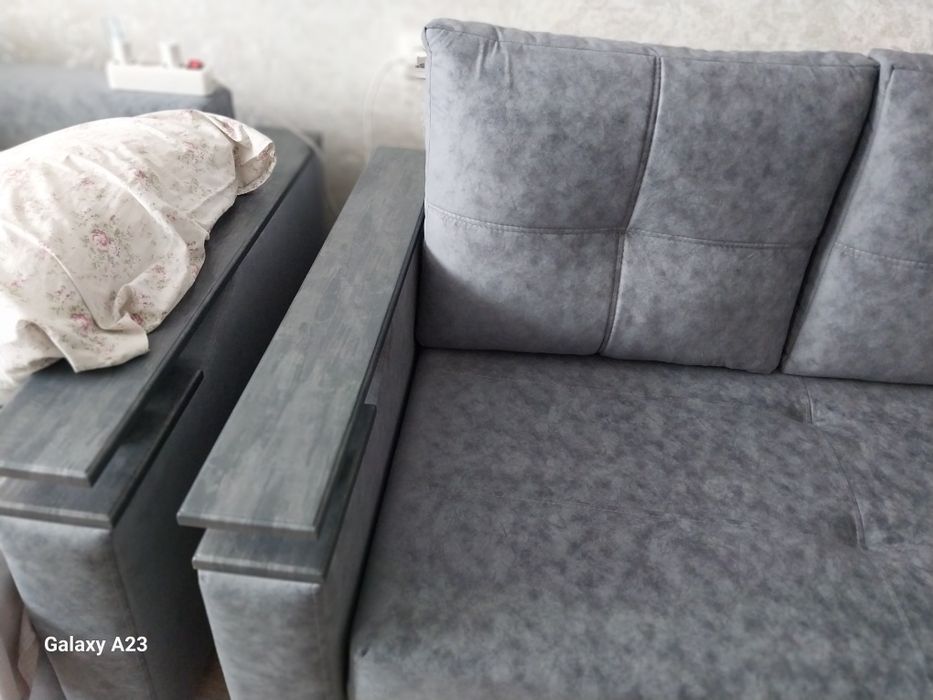 Продам мягкую мебель