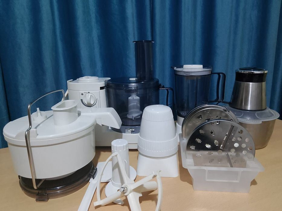 Продам кухонный комбайн