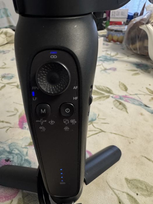 Трехосевой стабилизатор L7Bpro Plus с AI-трекингом