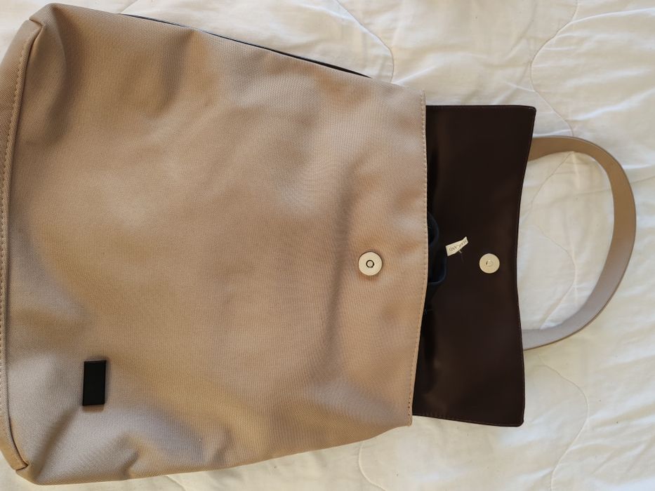 Две дамски чанти