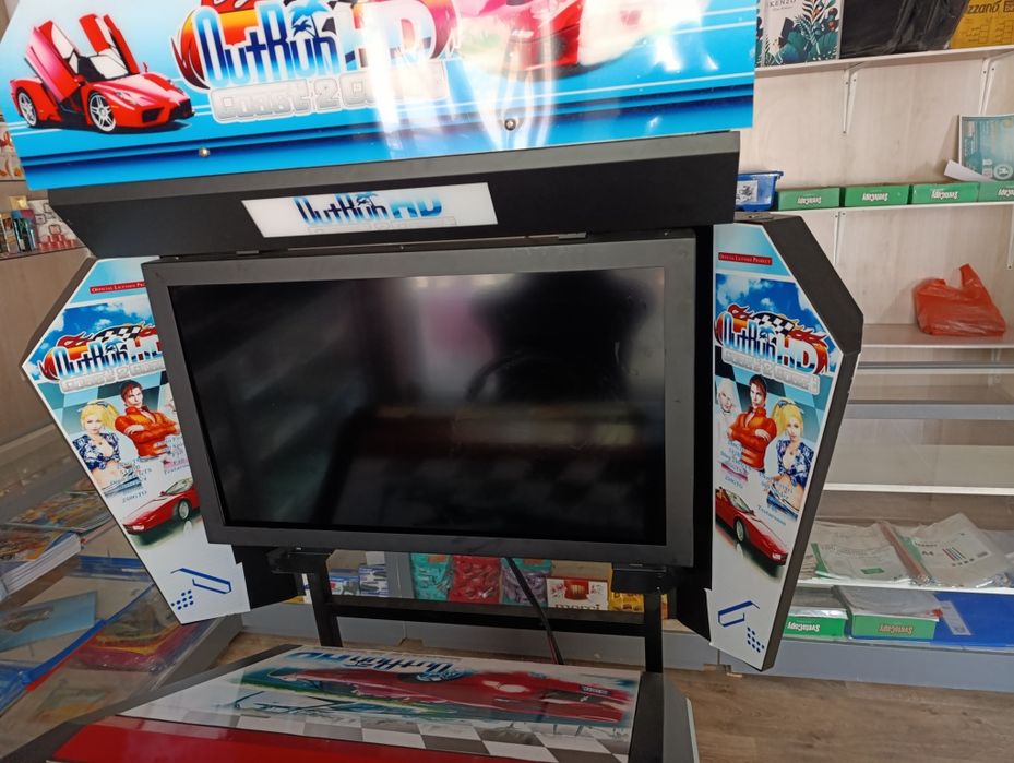 Игровой аппарат гонки