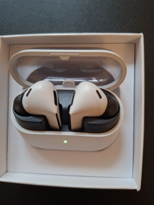 Продам Samsung Bads 3FE