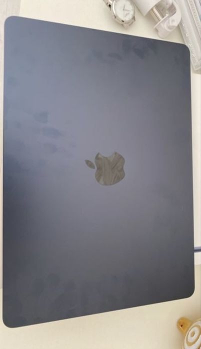 Macbook air13 m2 2022