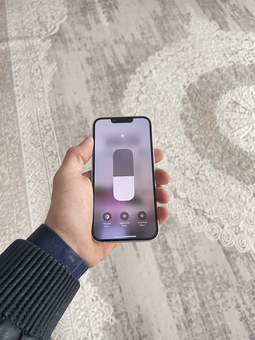 Продамм айфон 13