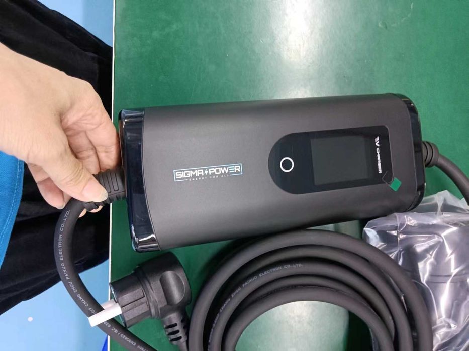 Зарядна Станция 7.4 kW, Тип 1; Всички Екстри; WiFi модул с App Контрол