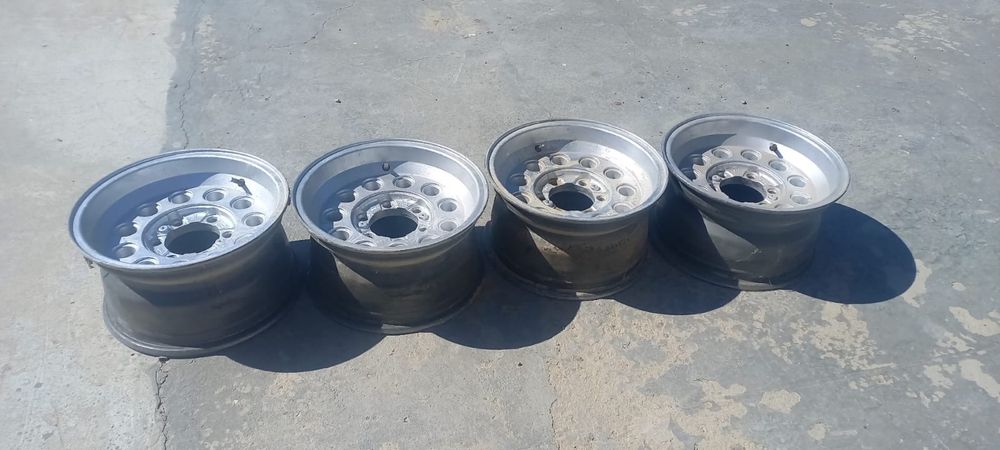 Продам диски r16, не дорого