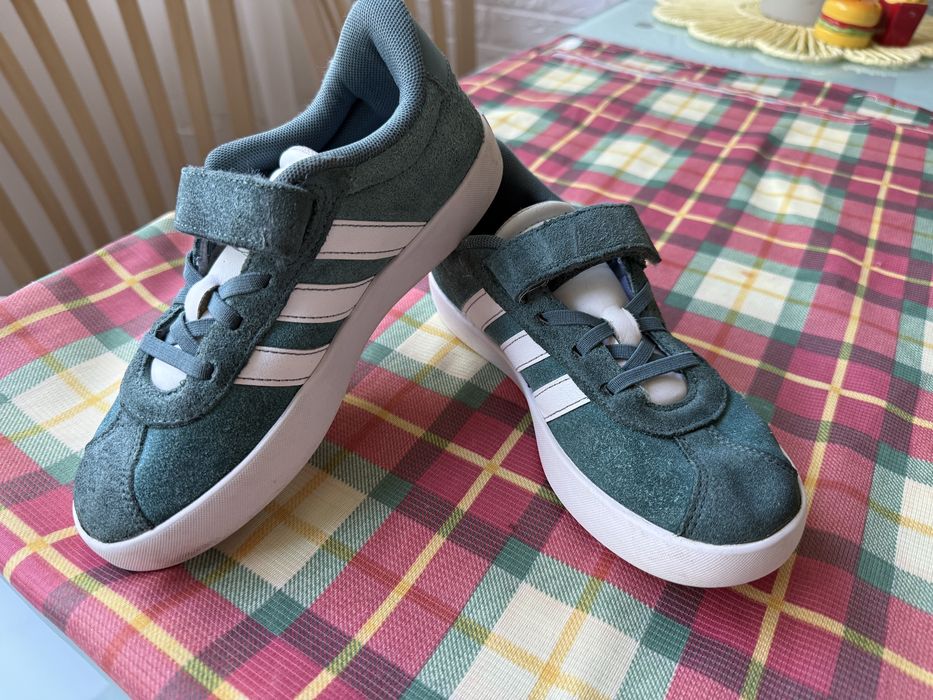 Adidas маратонки