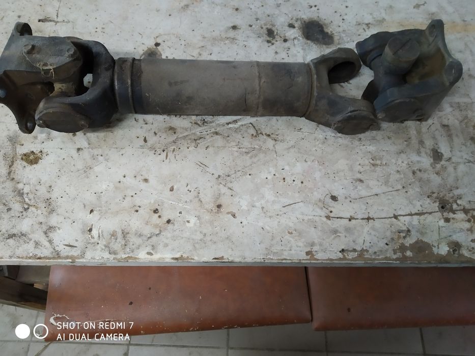 Запчасти на камаз.