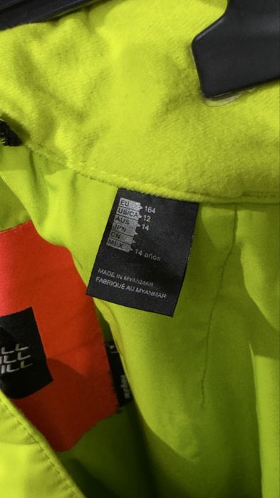 Set pantaloni si geaca schi