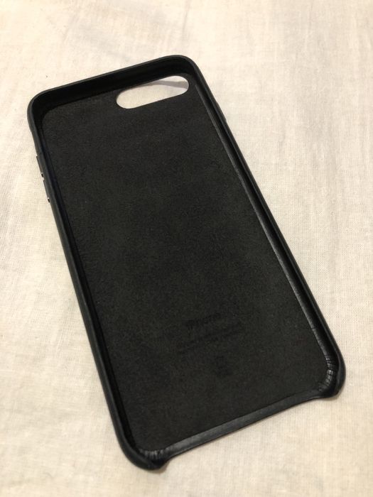 Оригинальный кожаный чехол на iPhone 8 Plus