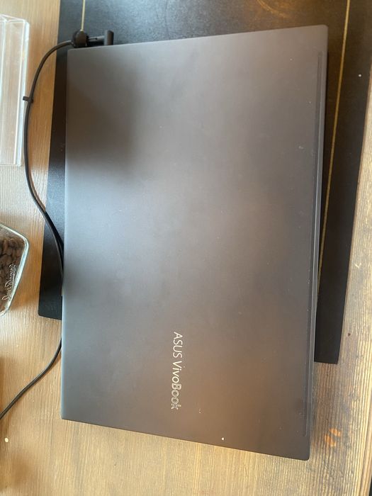 Продам ноутбук ASUS VivoBook