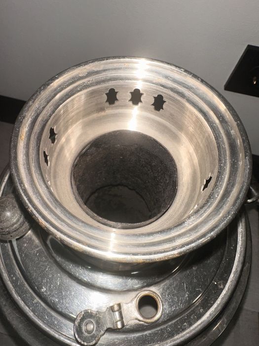 Продам жаровой самовар на дровах / углях.