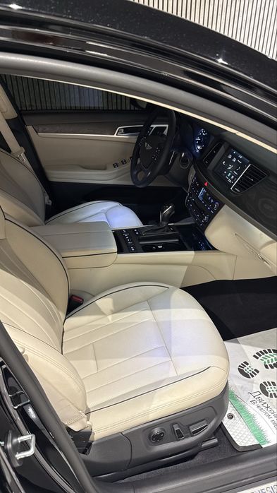 Genesis G80 full