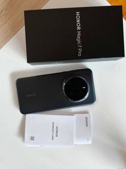 Телефон honor Huawei