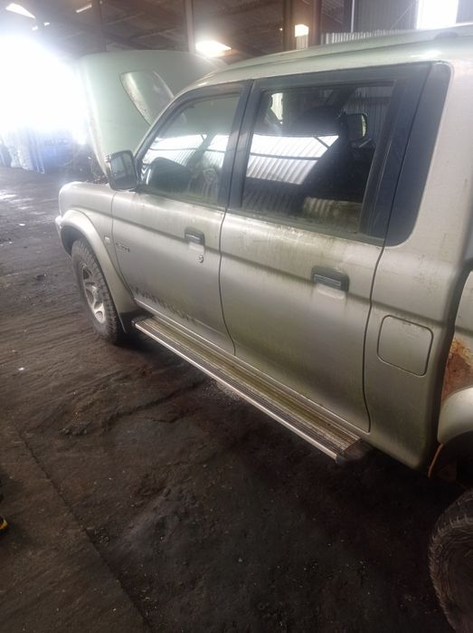 Mitsubishi L200 2.5 tdi 116кс 1999/2005г на части