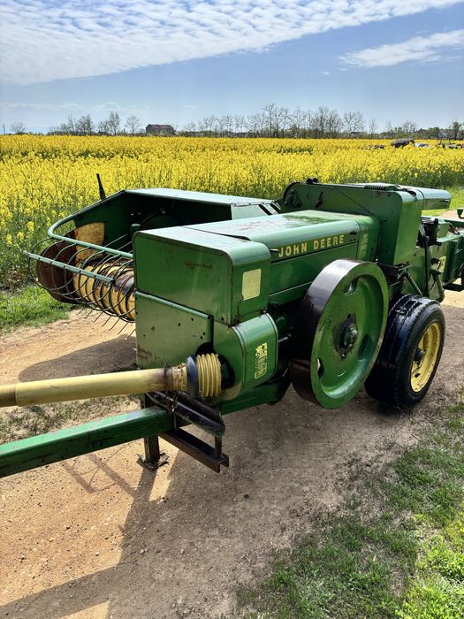 Presa John Deere 224 t ( balotiera)