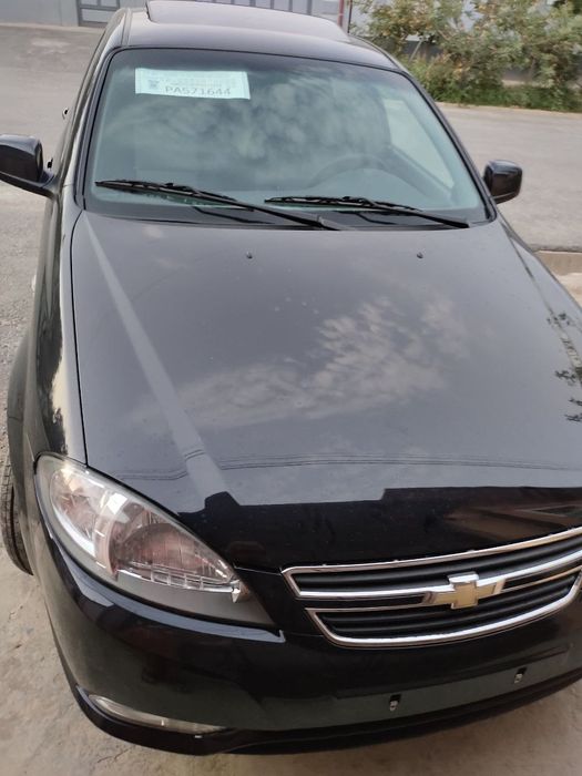 Lacetti 2023 автомат, 3 позиция с люком