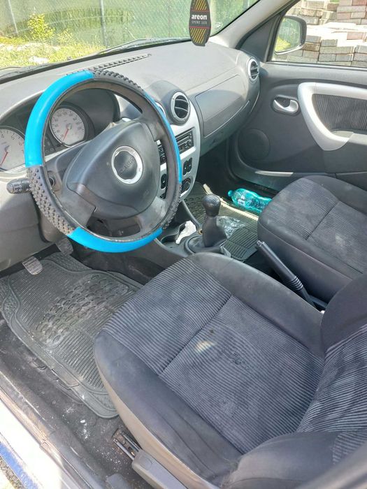 Vand Logan 1.6 116.000km af.2009