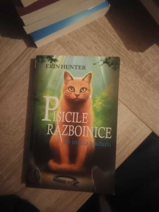 Seria de cărți pisicile razboinice volumele 1-13