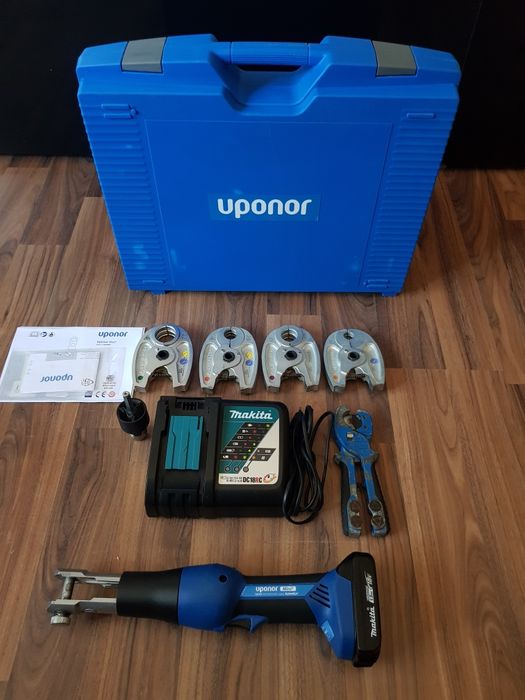 Presă de sertizat Uponor Mini 2 impecabilă