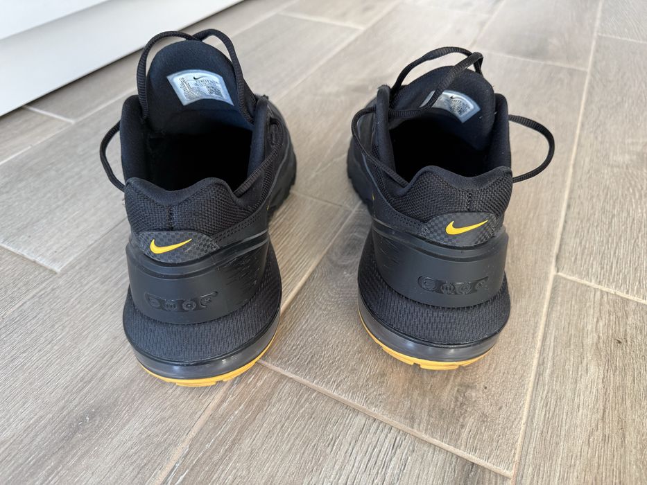 Nike Air Max AP, marimea 44, stare foarte buna