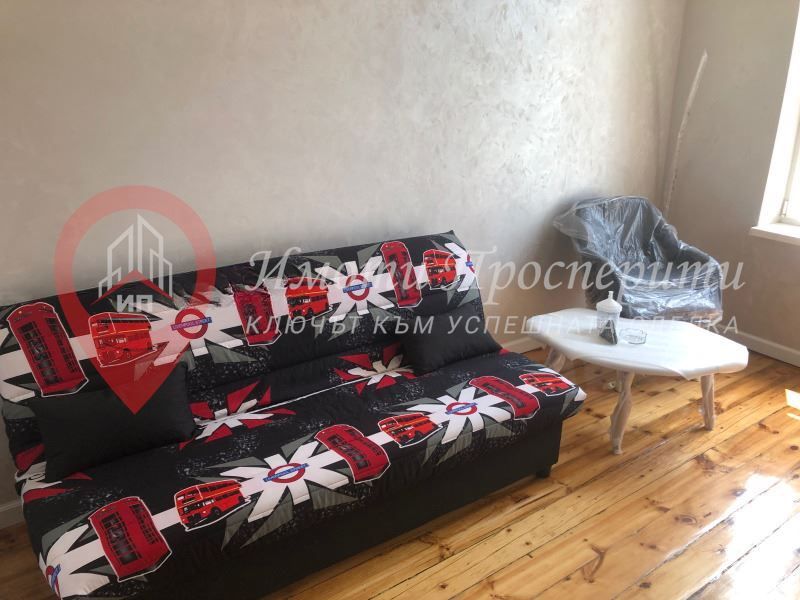 Дава се под наем Едностаен апартамент в София, Център - 40 кв.м за 800 € - Снимка #2